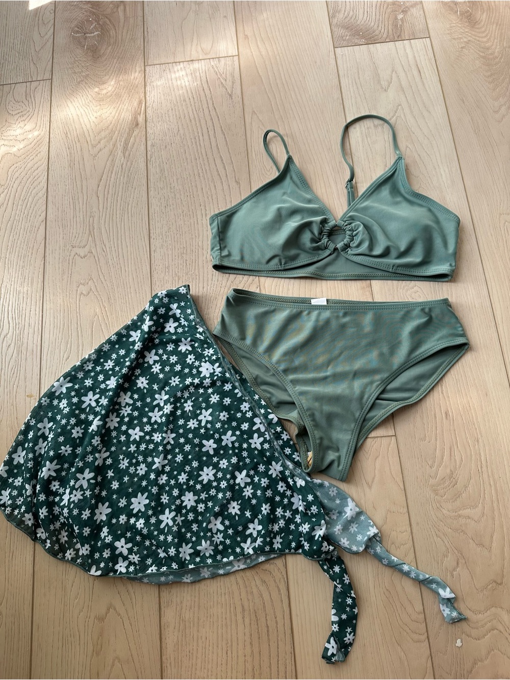 Girls bikini 13-14 y